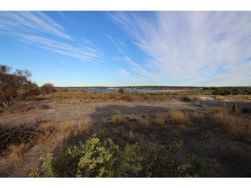 Lot 101 Broccabruna Drive, Mount Dutton Bay SA 5607