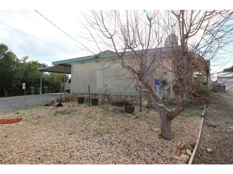 6 Flinders Avenue, Coffin Bay SA 5607