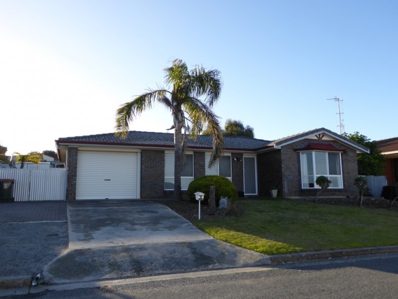 8 Cowley Crescent, Port Lincoln SA 5606