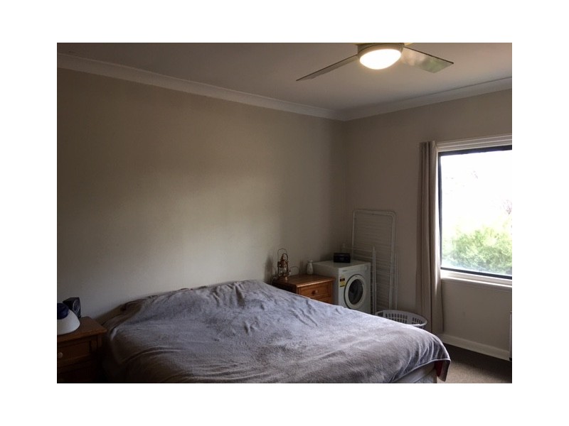 48 Tumby Bay Road, Cummins SA 5631