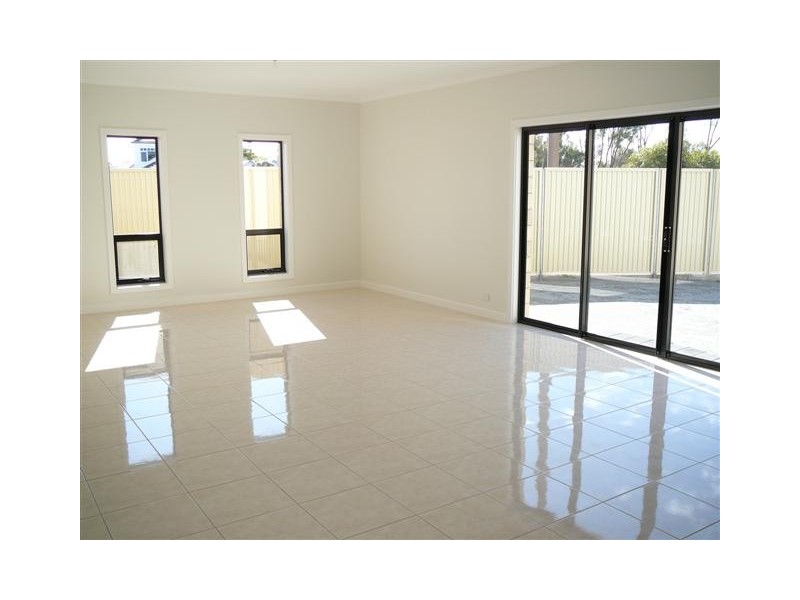 17 Bridge Crescent, Port Lincoln SA 5606