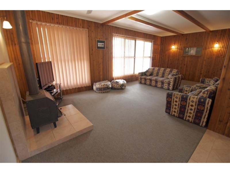 131 Esplanade, Coffin Bay SA 5607