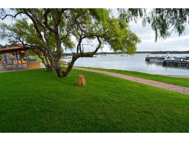 131 Esplanade, Coffin Bay SA 5607