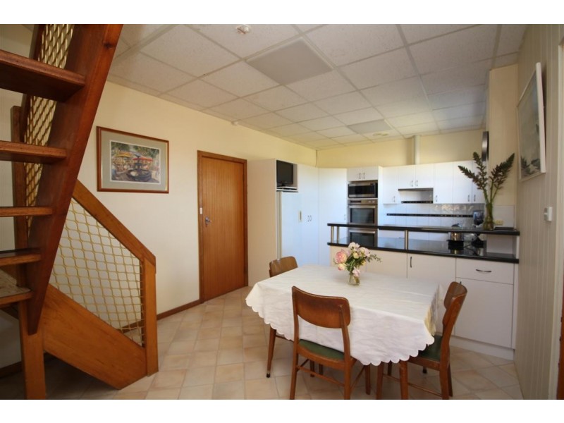 7 Lipson Place and Lot 408 Harvey Street, Port Lincoln SA 5606