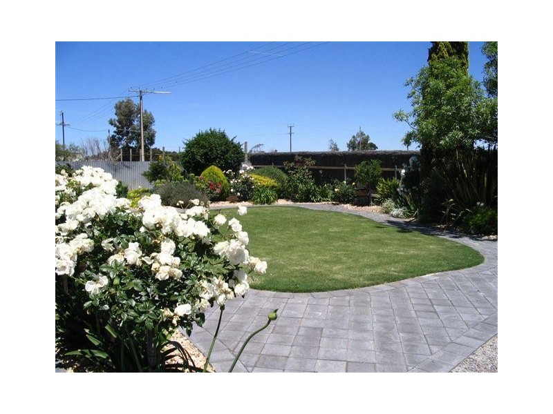 3 Young Street, Tumby Bay SA 5605