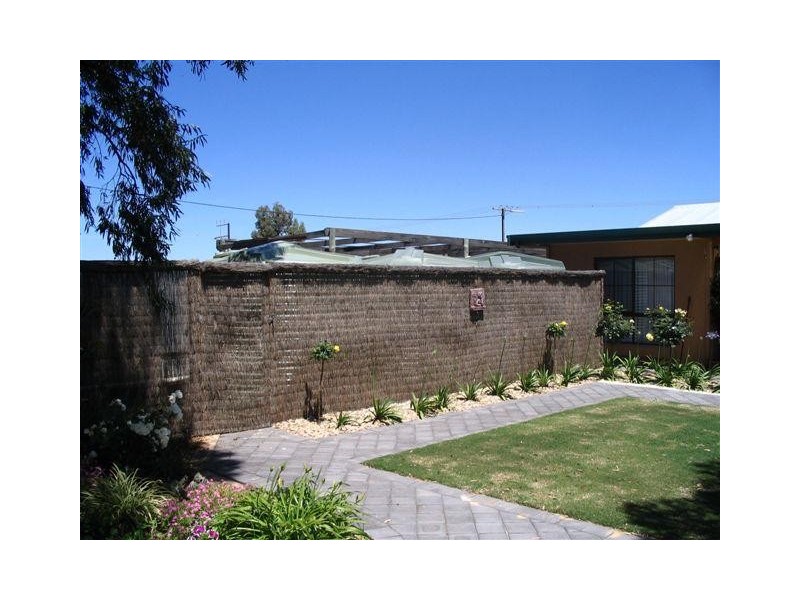 3 Young Street, Tumby Bay SA 5605