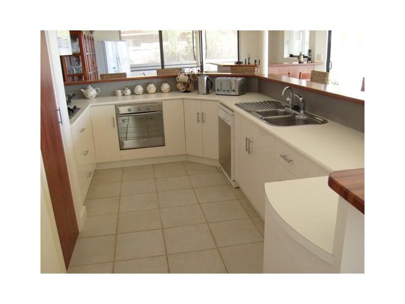 3 Calais Avenue, Port Lincoln SA 5606