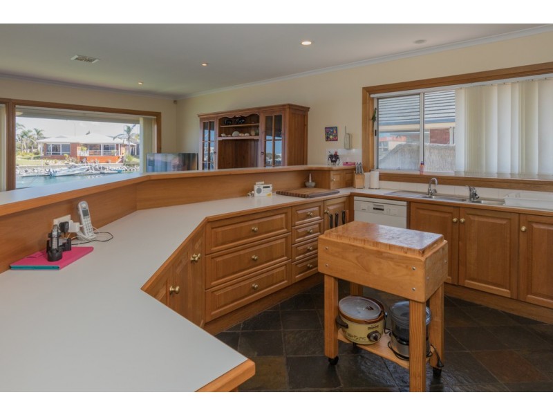 15 Kestrel Place, Port Lincoln SA 5606