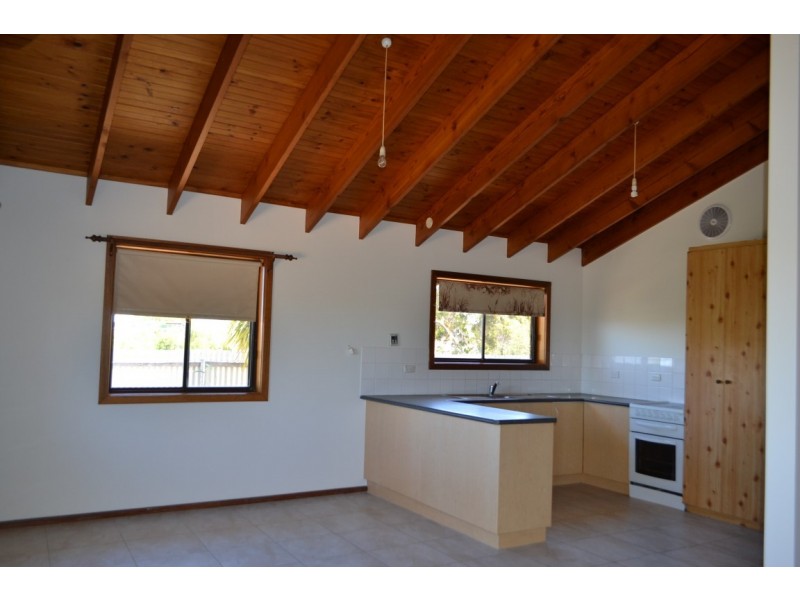 3 Minnipa Avenue, Port Lincoln SA 5606