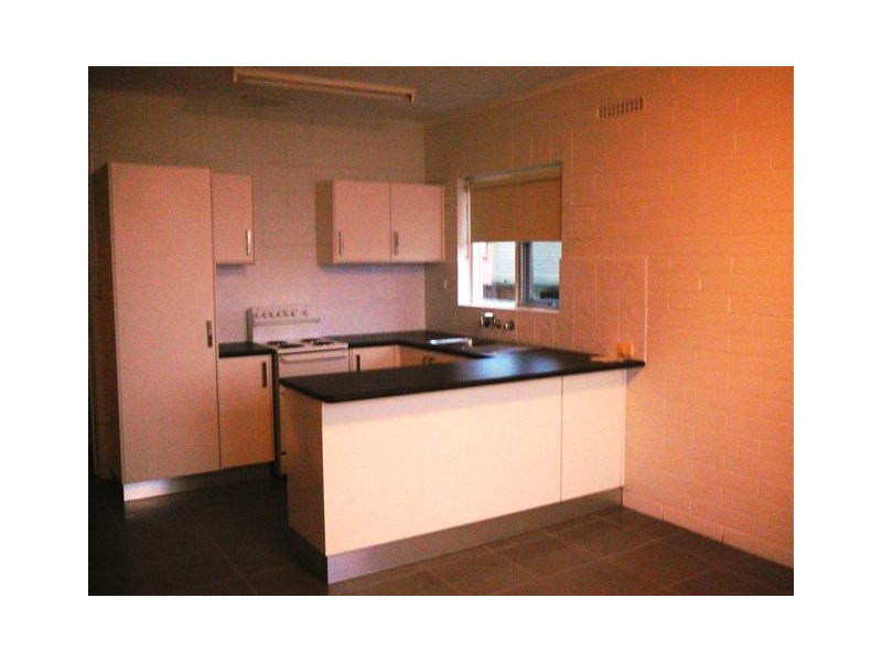 2/10 Newton Street, Port Lincoln SA 5606