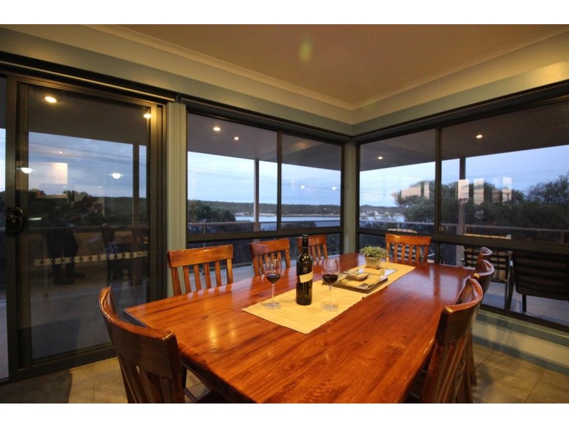 3 225 Esplanade, Coffin Bay SA 5607