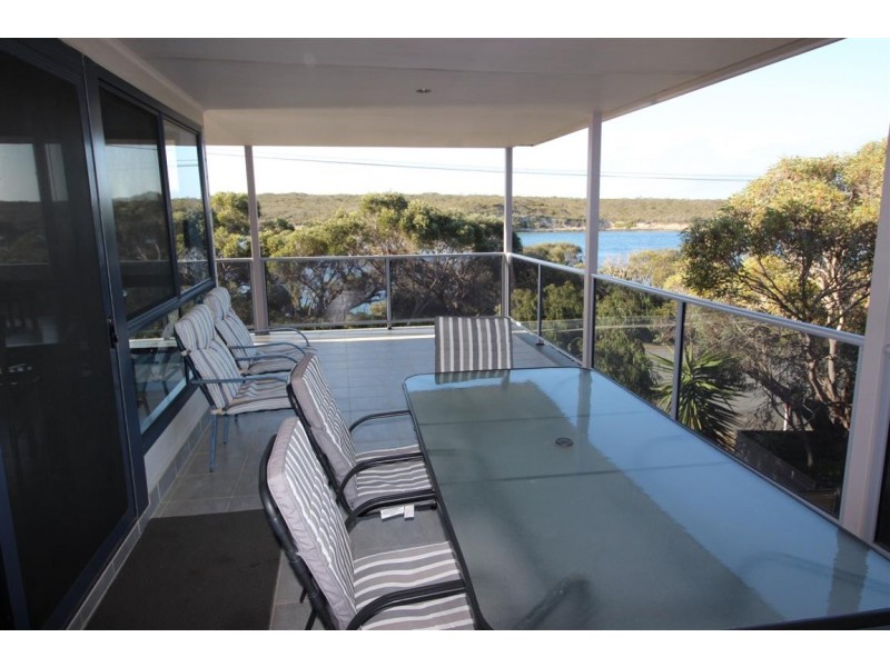 3 225 Esplanade, Coffin Bay SA 5607