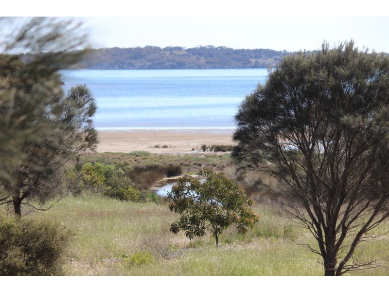 Lot 1, 351 Pinta Track, Mount Dutton Bay SA 5607