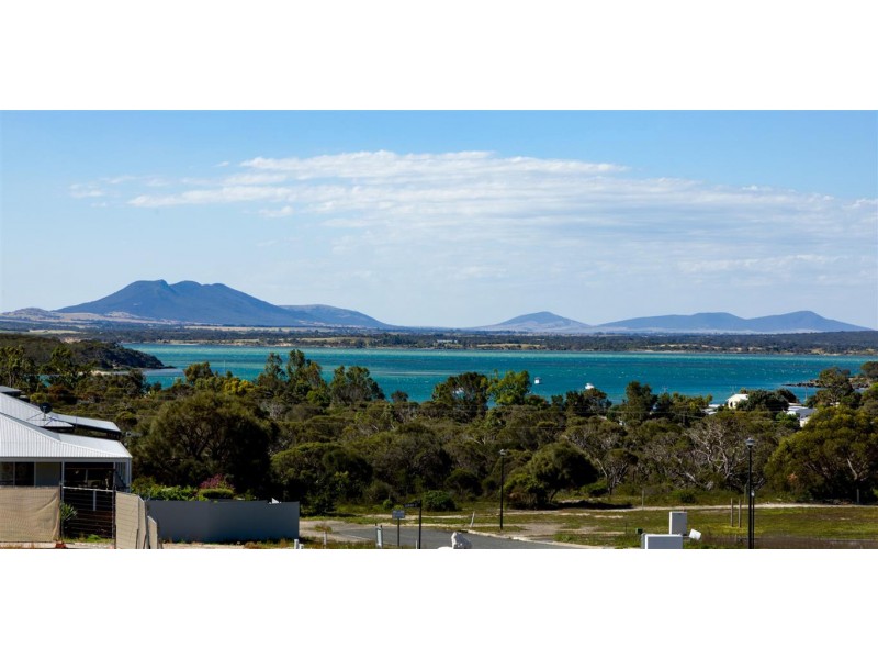 3 Benson Avenue, Coffin Bay SA 5607