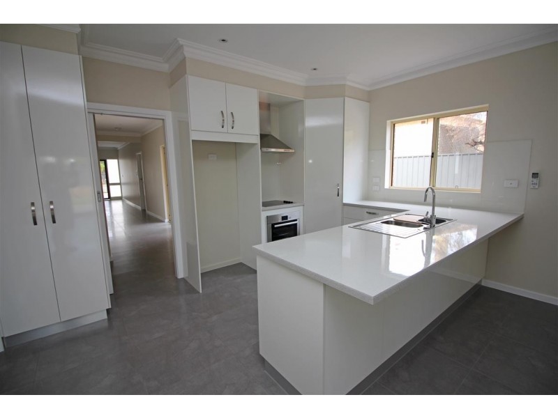 44A London Street, Port Lincoln SA 5606