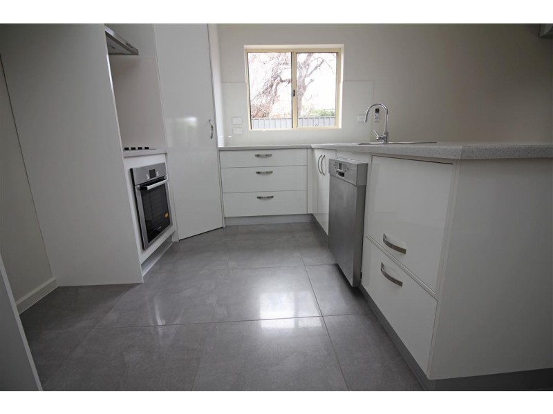 44A London Street, Port Lincoln SA 5606