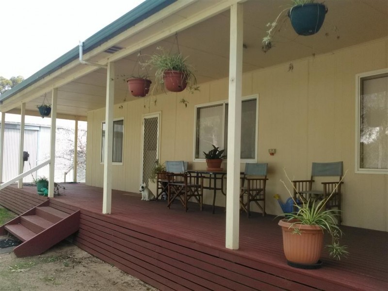 9 Main Street, Edillilie SA 5630