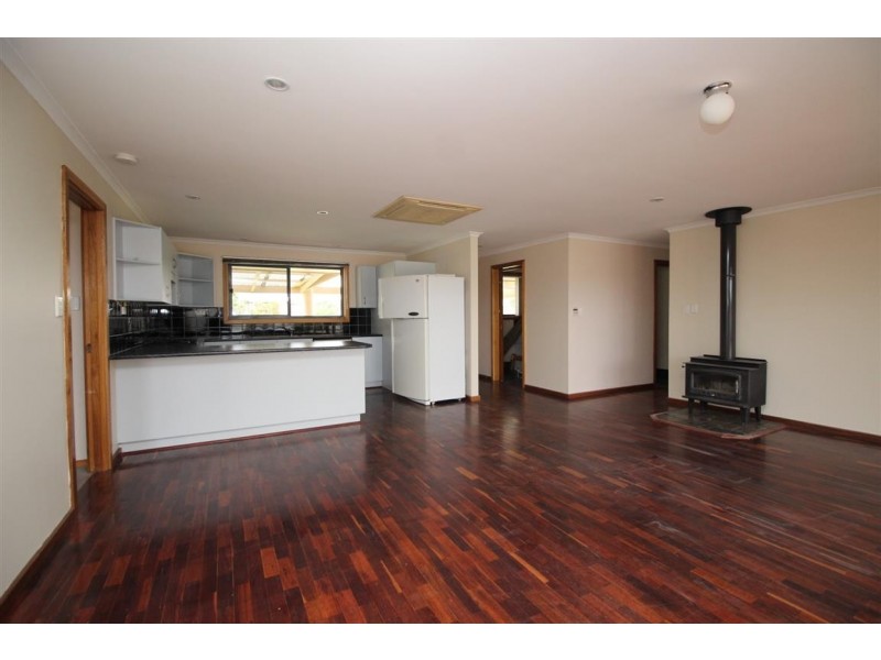 17 Nancy Road, Coffin Bay SA 5607