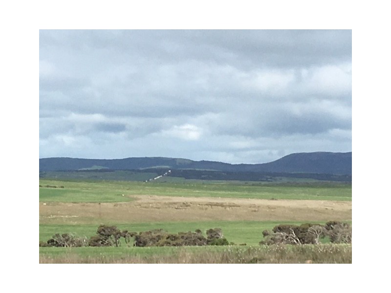 Lot 6 and 7 Hundred of Warrow, Coles Point via, Cummins SA 5631