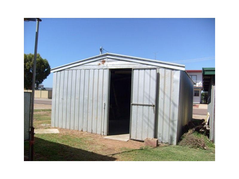28 Elfrieda Drive, Tumby Bay SA 5605