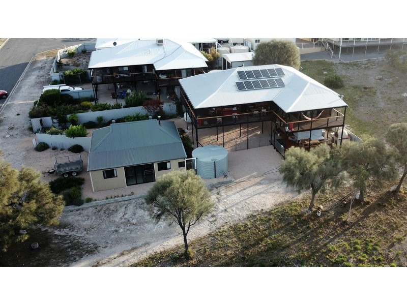 17 Benson Avenue, Coffin Bay SA 5607