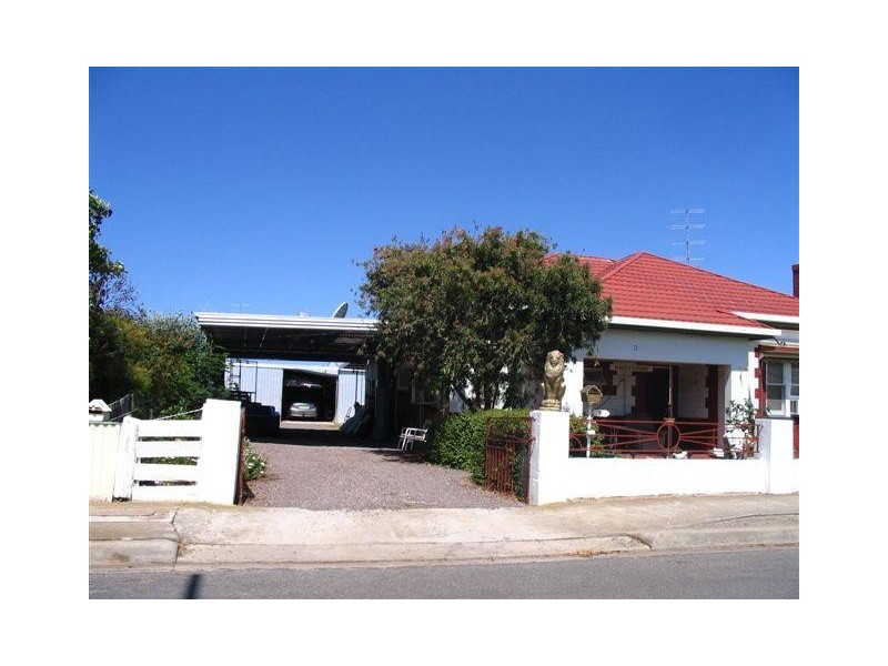 3 Schramm Street, Tumby Bay SA 5605
