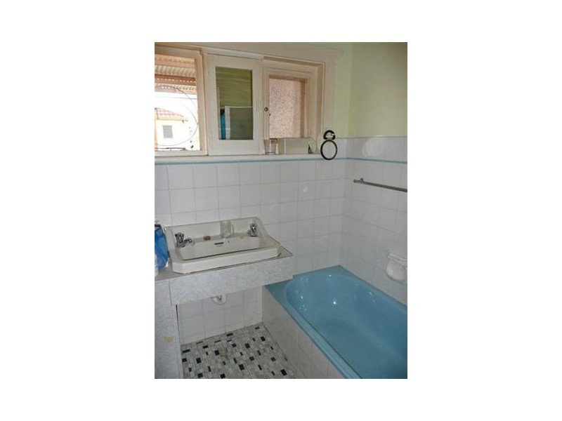 3 Schramm Street, Tumby Bay SA 5605