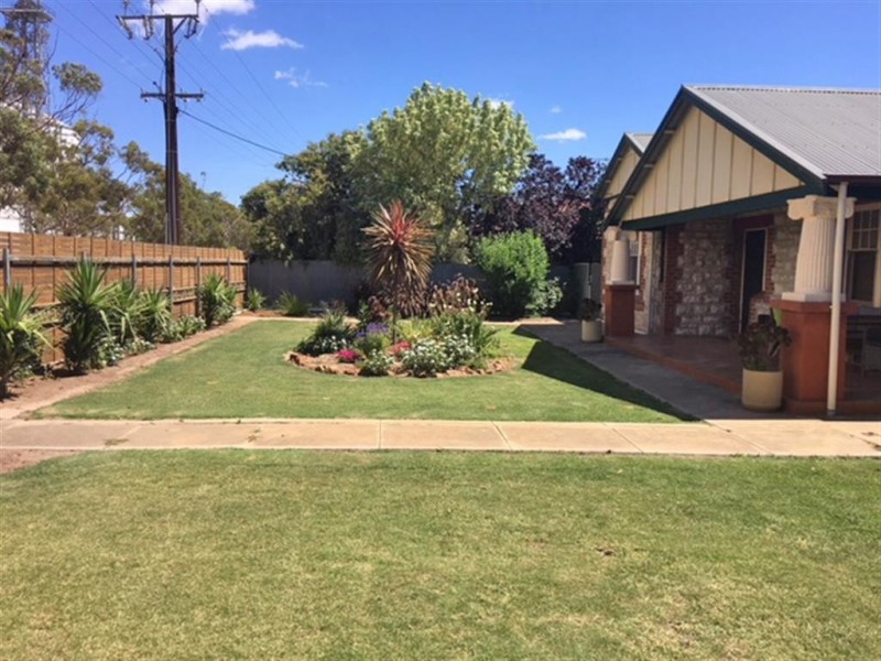 34 Bruce Terrace, Cummins SA 5631
