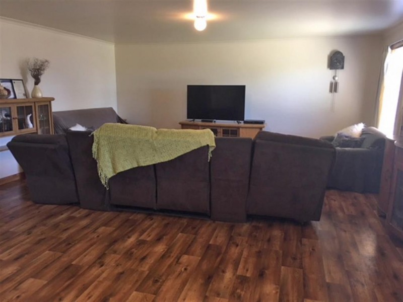 34 Bruce Terrace, Cummins SA 5631