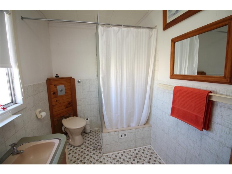 7 Lipson Place, Port Lincoln SA 5606