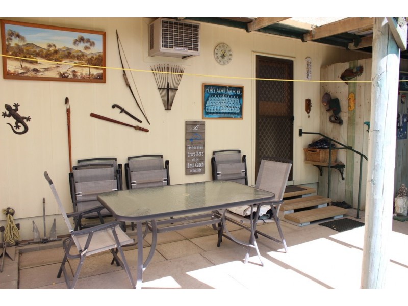 34 Flinders Avenue, Coffin Bay SA 5607