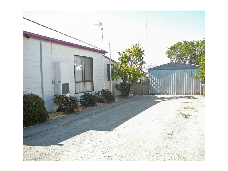 33 Edinburgh Street, Port Lincoln SA 5606