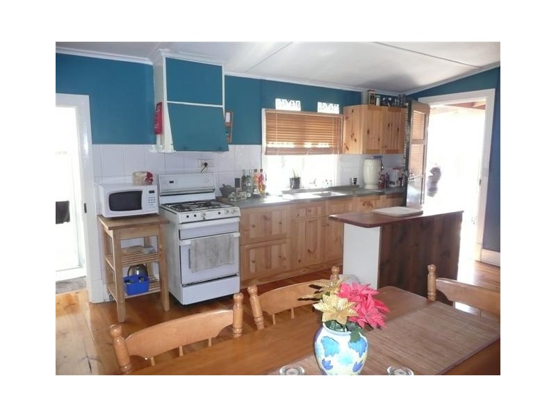 33 Edinburgh Street, Port Lincoln SA 5606