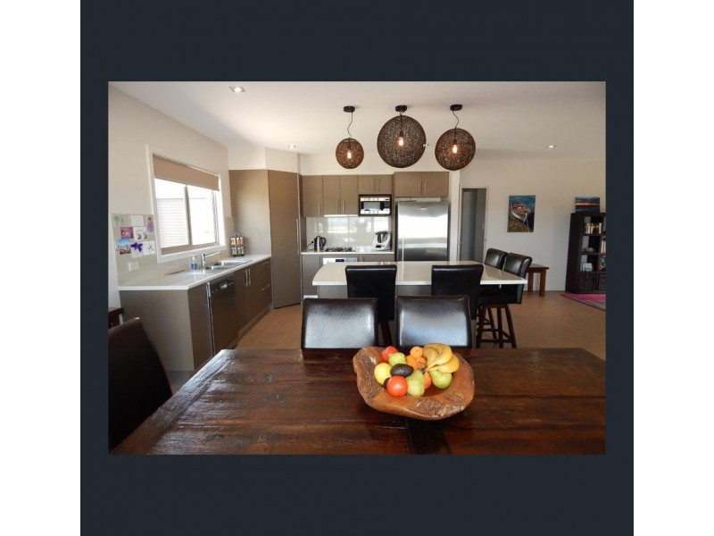 1 18 Stephens Street, Port Lincoln SA 5606