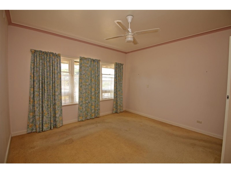 53 Flinders Highway, Port Lincoln SA 5606