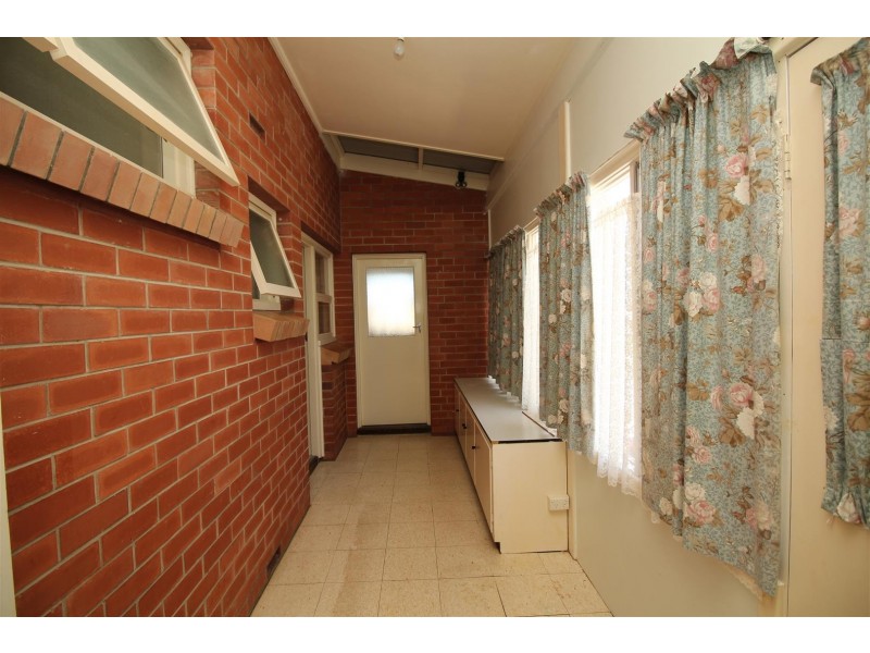 53 Flinders Highway, Port Lincoln SA 5606