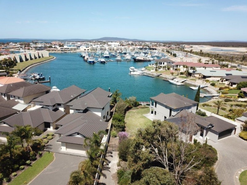 2/4 Laguna Drive, Port Lincoln SA 5606