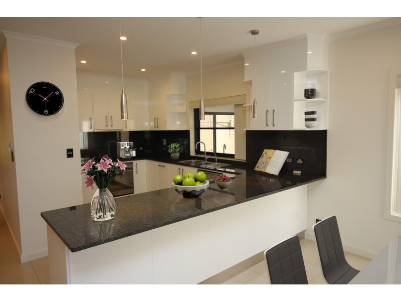 2/4 Laguna Drive, Port Lincoln SA 5606