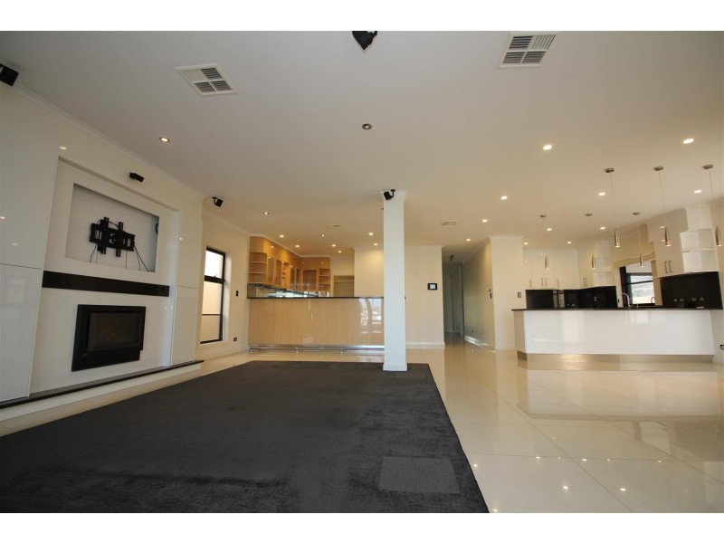 2/4 Laguna Drive, Port Lincoln SA 5606