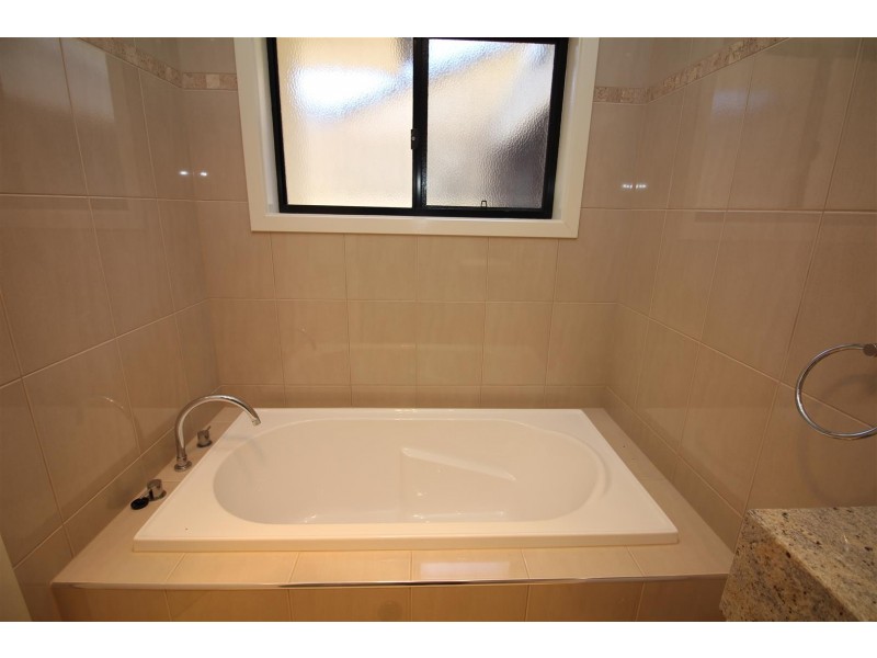 2/4 Laguna Drive, Port Lincoln SA 5606