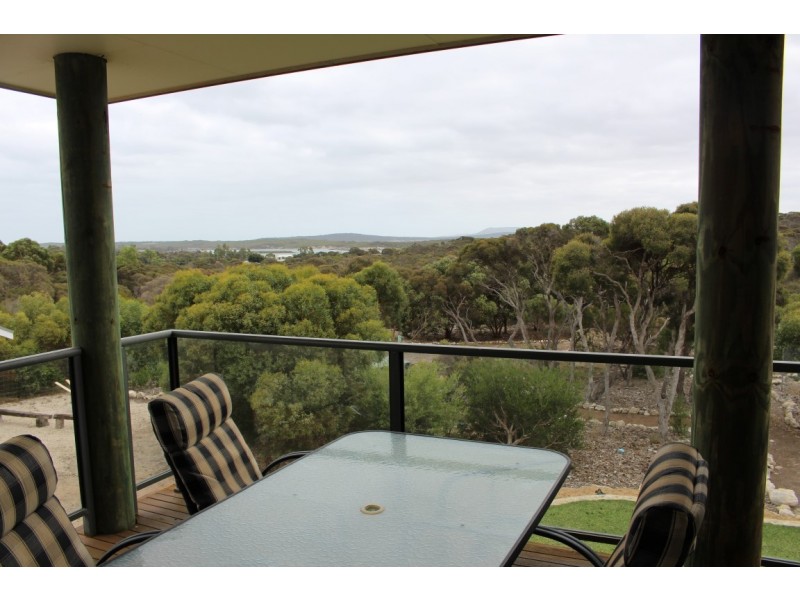 15 Grimm Road, Coffin Bay SA 5607