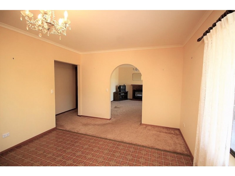 50 West Bay Road, Mount Dutton Bay SA 5607