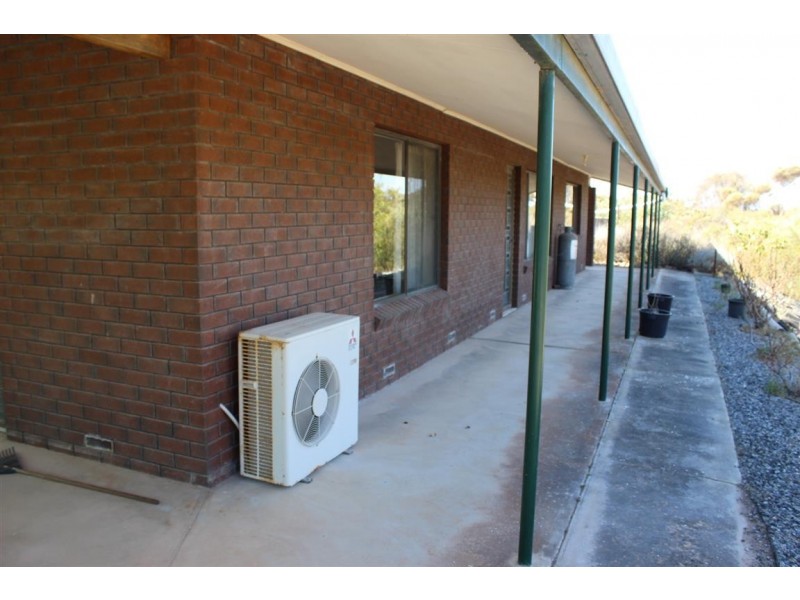 50 West Bay Road, Mount Dutton Bay SA 5607