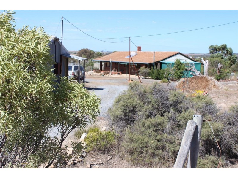 50 West Bay Road, Mount Dutton Bay SA 5607