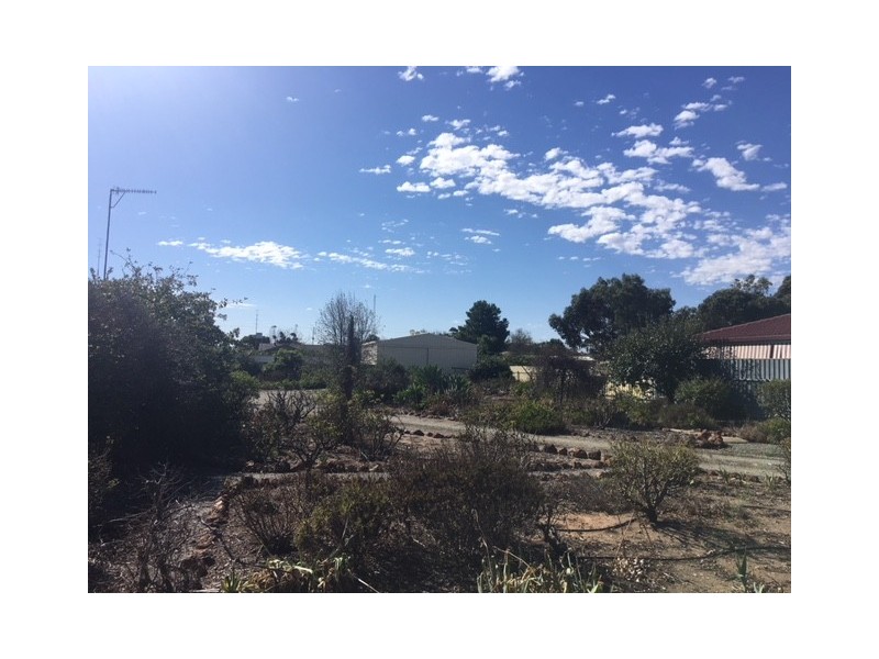 24 O’Malley Street, Cummins SA 5631