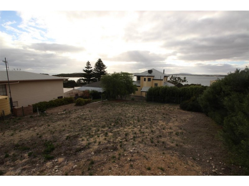 10 Pine Crescent, Coffin Bay SA 5607