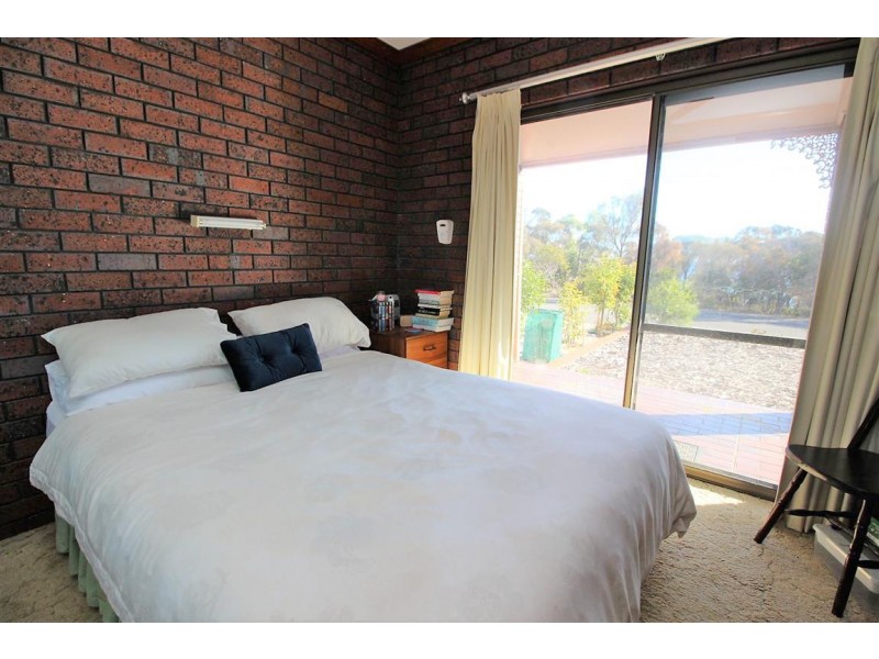 367 Esplanade, Coffin Bay SA 5607