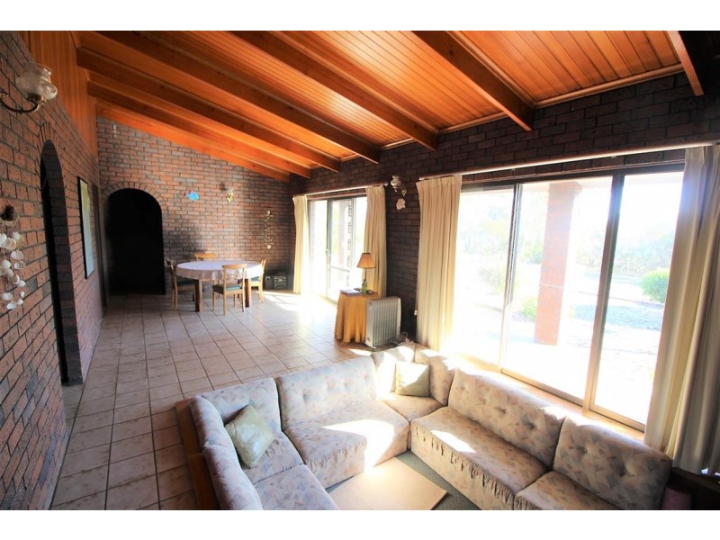 367 Esplanade, Coffin Bay SA 5607