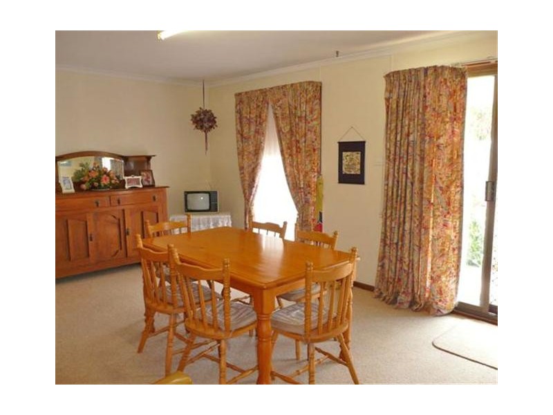 42 Preece Street, Tumby Bay SA 5605