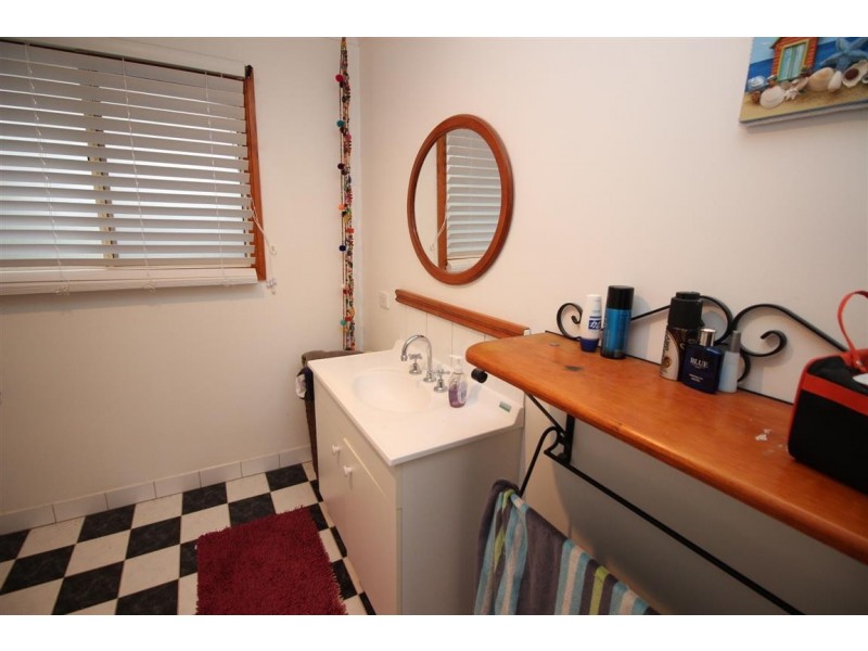 45 Greenly Avenue, Coffin Bay SA 5607